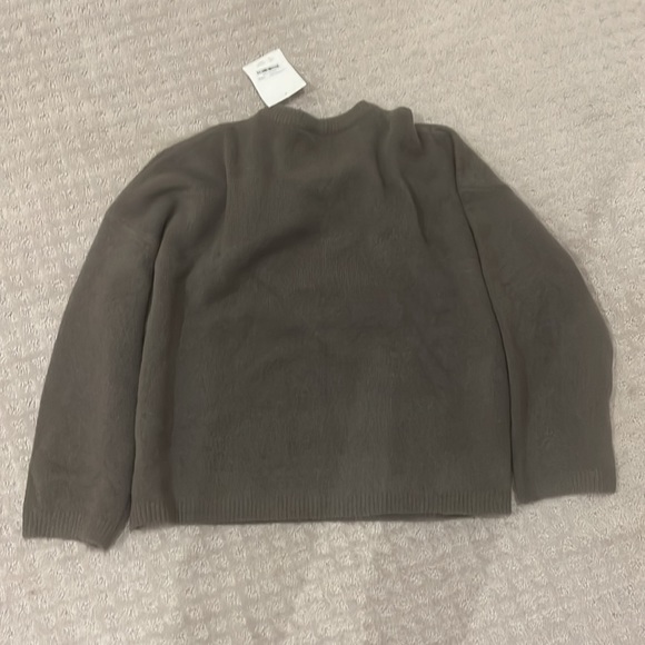 Grey Sweater - Picture 2 of 2